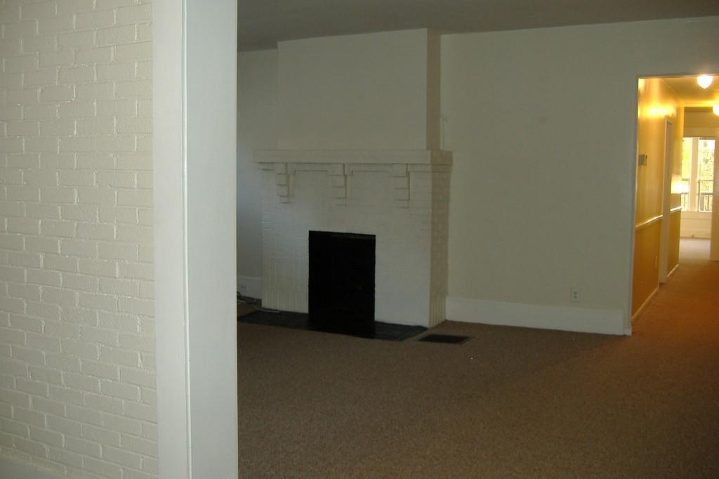 547 Elmwood Drive Northeast Atlanta, GA 30306 - Photo 7 of 44