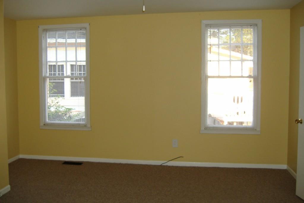 547 Elmwood Drive Northeast Atlanta, GA 30306 - Photo 9 of 44