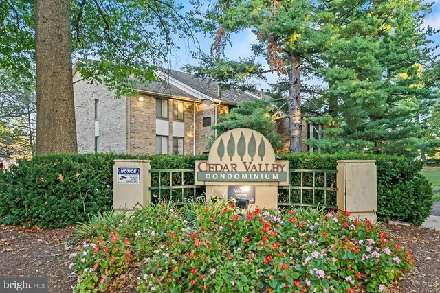 $185,000 | 5472 Cedar Lane, Unit A4, Columbia, MD 21044