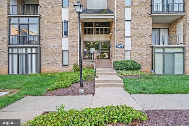 $185,000 | 5472 Cedar Lane, Unit A4, Columbia, MD 21044
