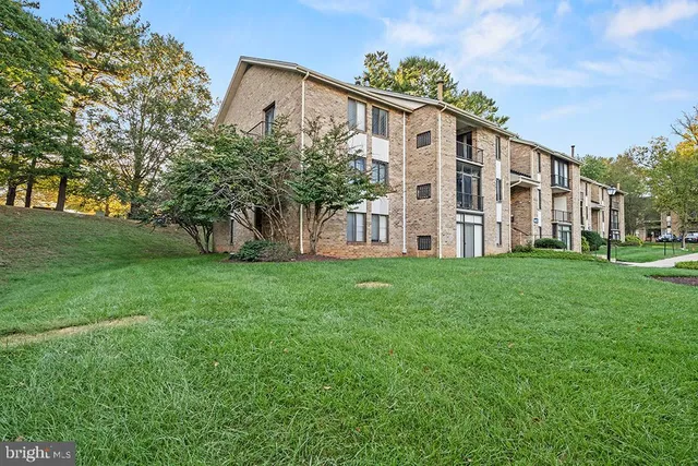 $185,000 | 5472 Cedar Lane, Unit A4, Columbia, MD 21044