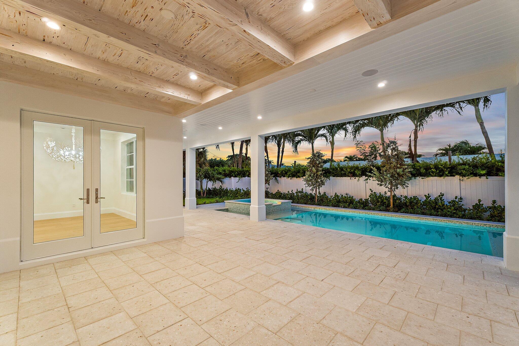 131 Dory Road South North Palm Beach, FL 33408 - Photo 44 of 80 Patio