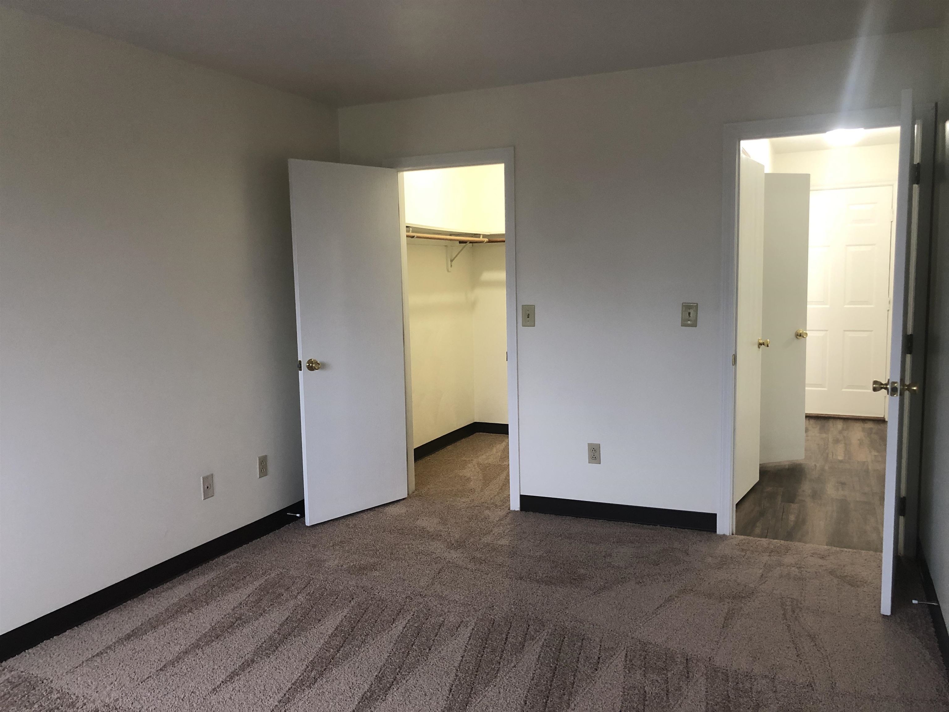 383 Huse Road, Unit 29 Manchester, NH 03103 - Photo 23 of 39 Gallery Image 23