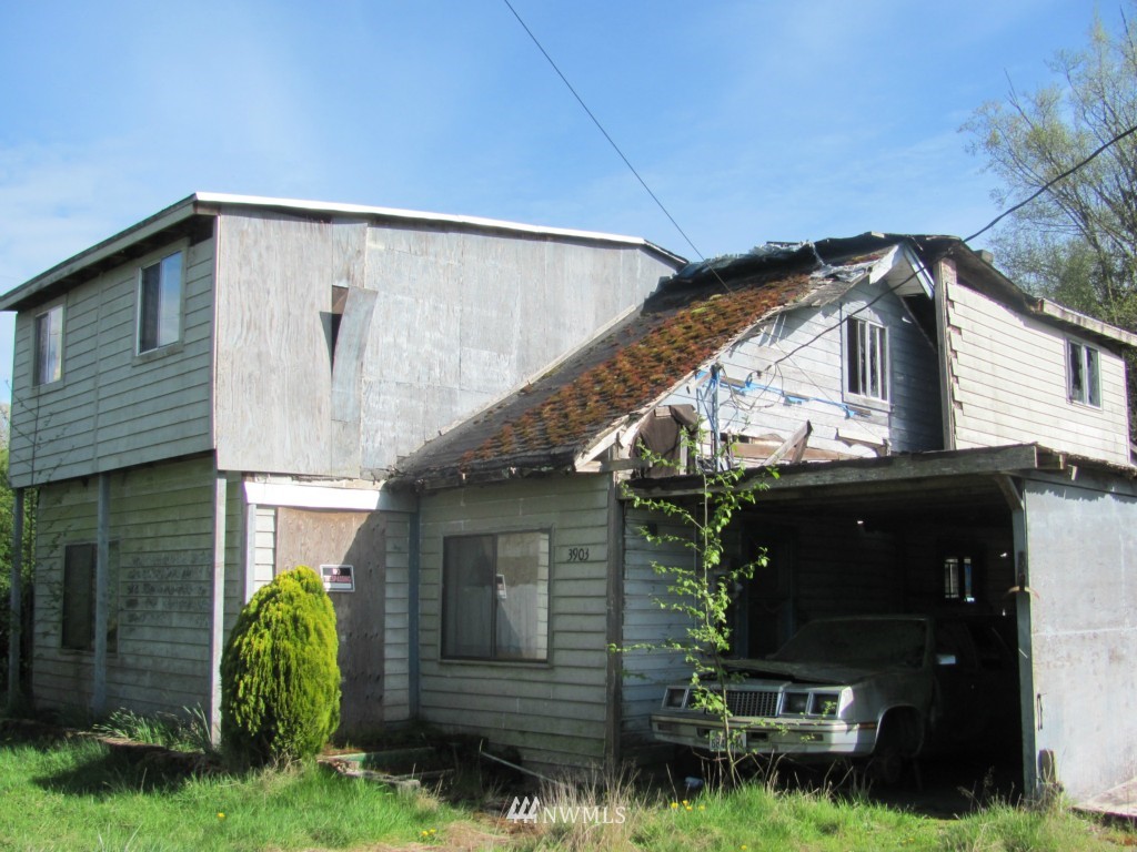 3903 Hoier Road Blaine, WA 98230 - Photo 3 of 5