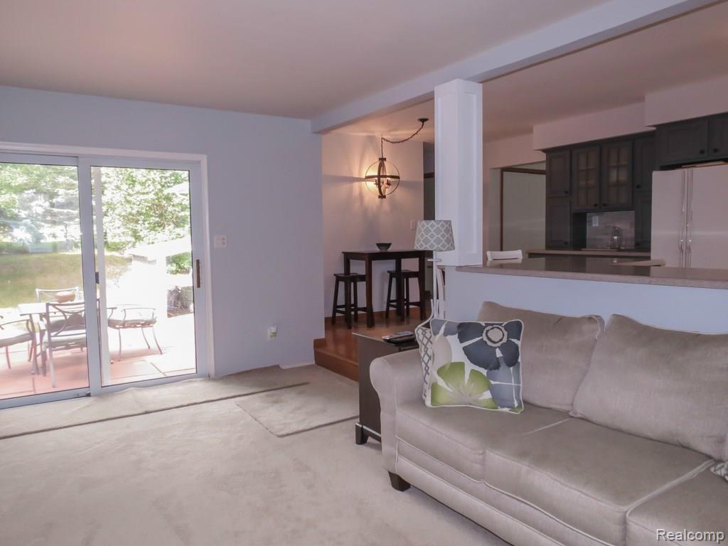 3267 Shawnee Trail Pinckney, MI 48169 - Photo 15 of 30 IMG_1825-2.jpg
