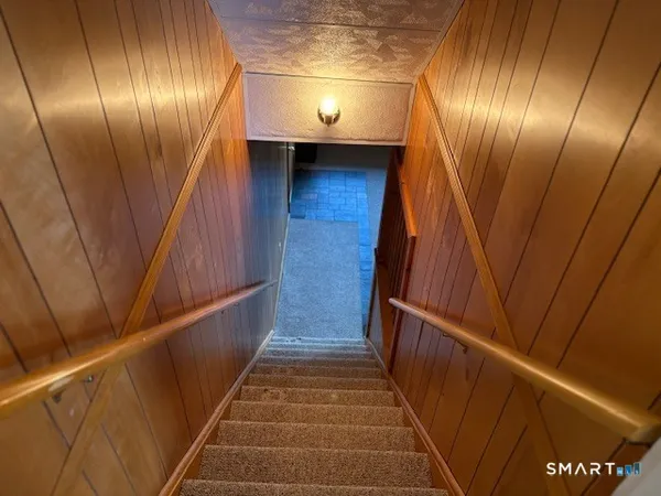 $485,000 | 99 Seminole Lane, Unit A, Stratford, CT 06614