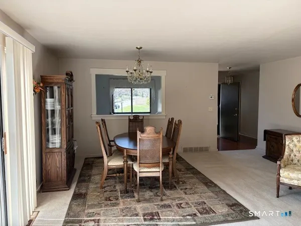 $485,000 | 99 Seminole Lane, Unit A, Stratford, CT 06614