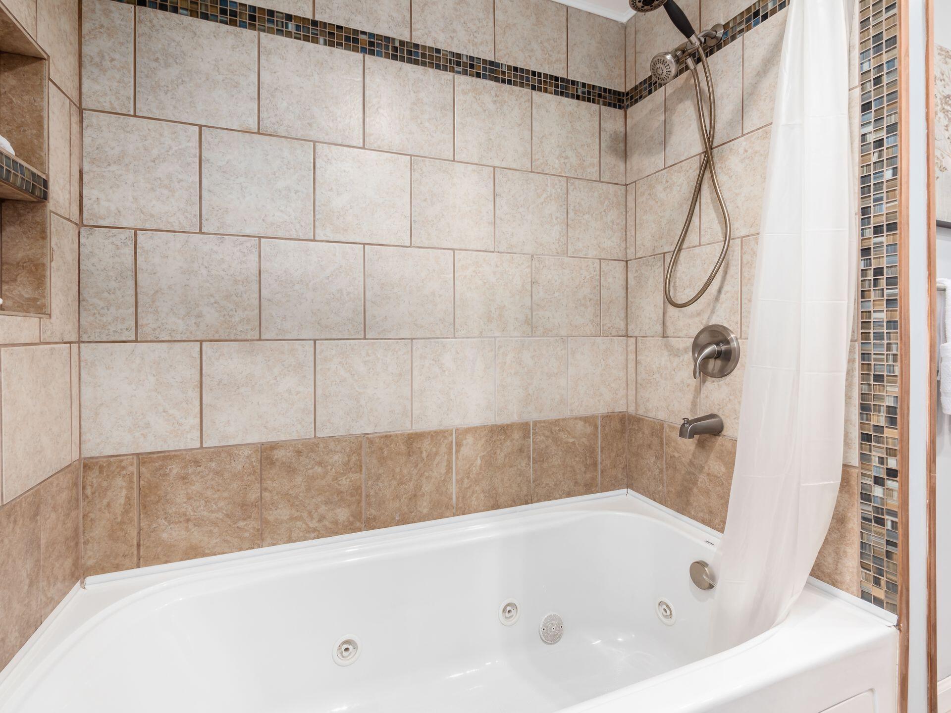 3465 Kirkham Road Columbus, OH 43221 - Photo 26 of 48 Guest bath view-2