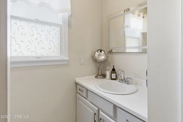 a view of a workspace with furniture