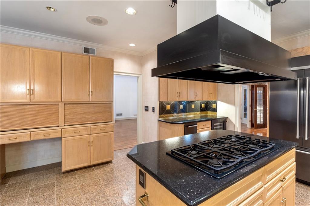 451 Landover Drive Decatur, GA 30030 - Photo 18 of 57
