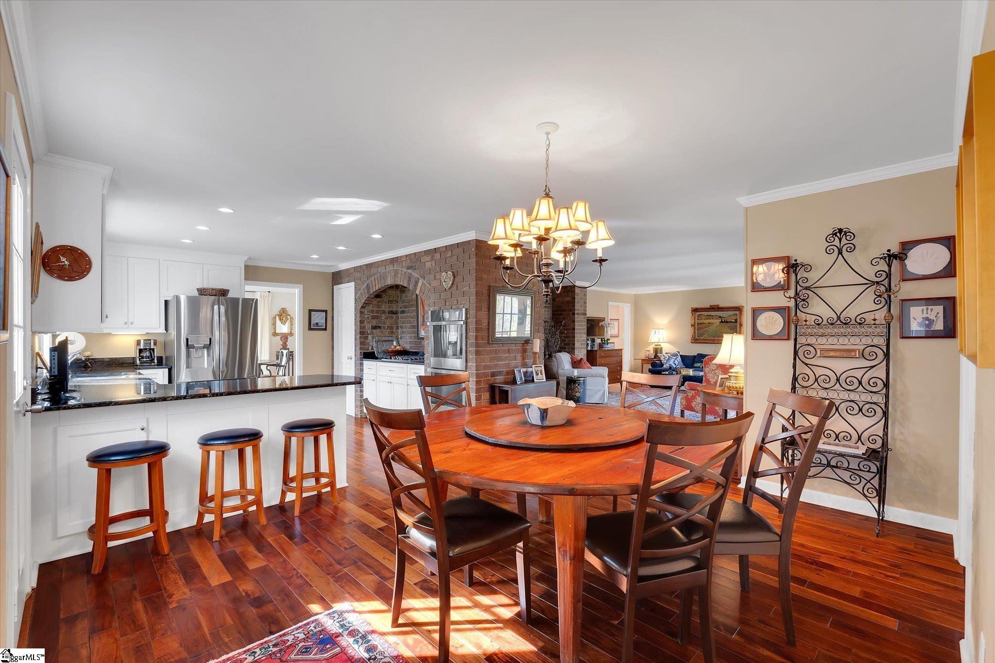 400 Longview Drive Laurens, SC 29360 - Photo 13 of 42