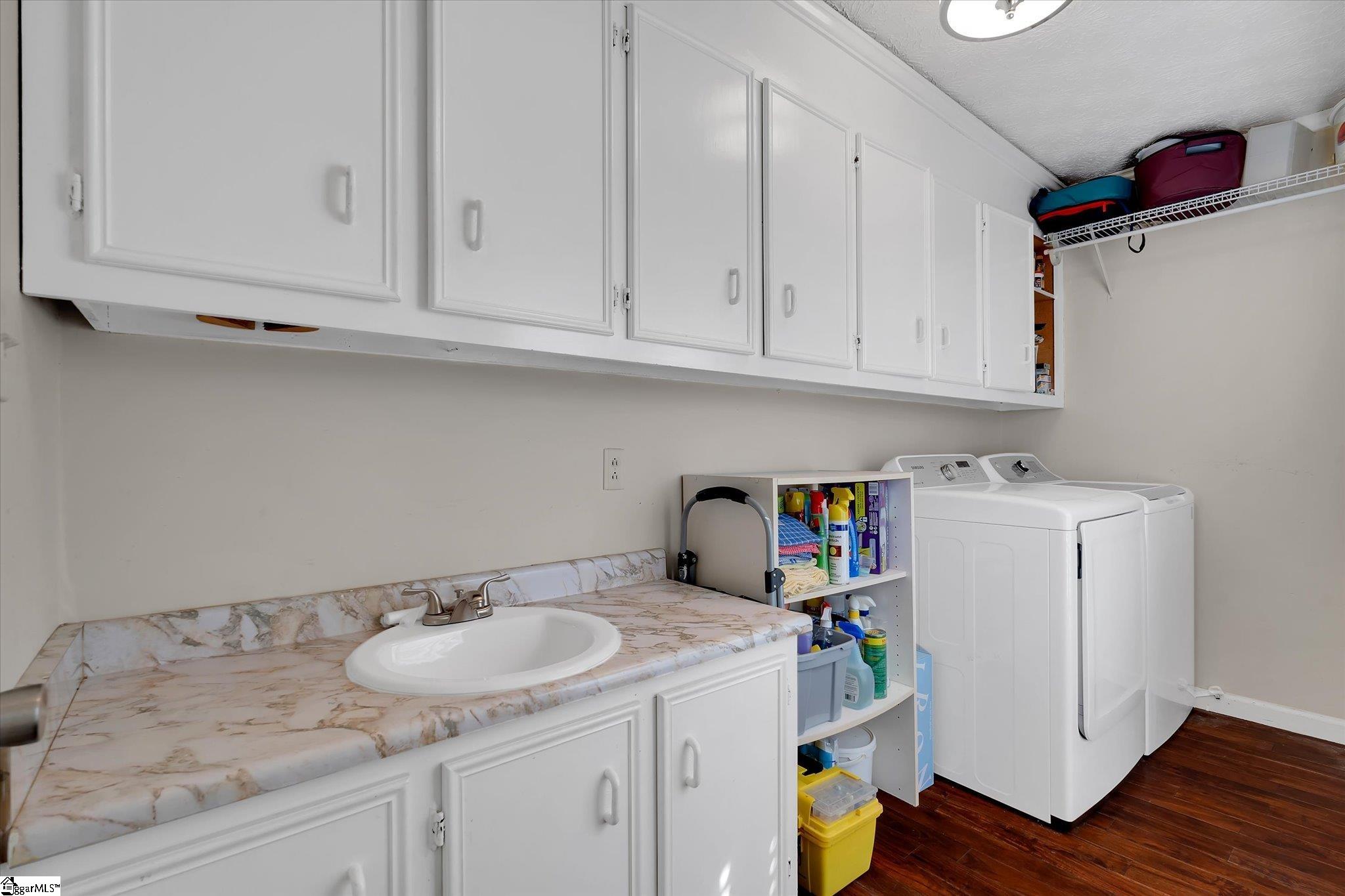 400 Longview Drive Laurens, SC 29360 - Photo 27 of 42