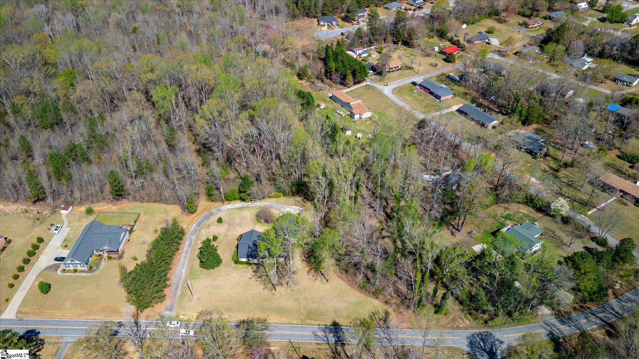 400 Longview Drive Laurens, SC 29360 - Photo 40 of 42