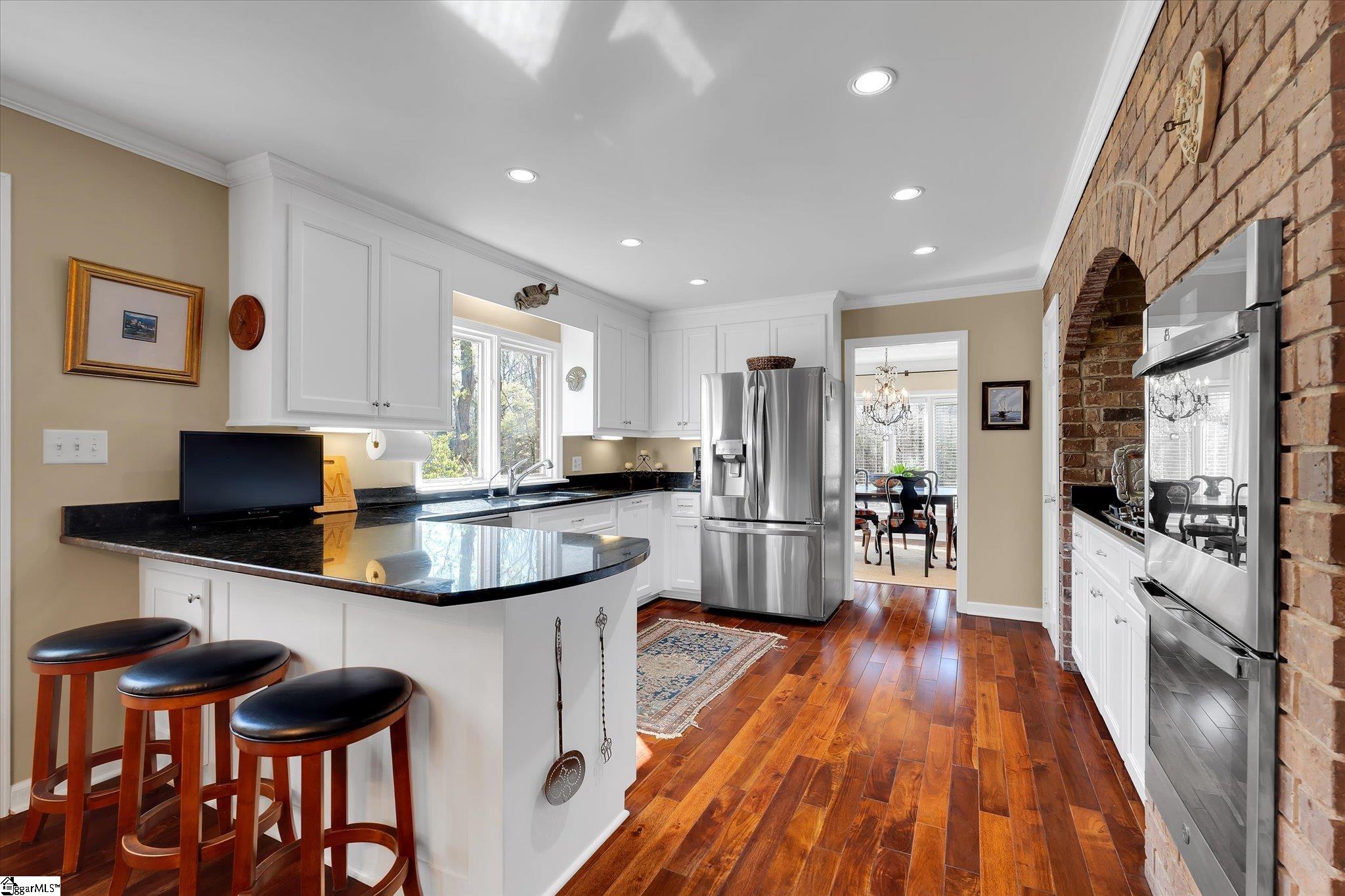 400 Longview Drive Laurens, SC 29360 - Photo 10 of 42