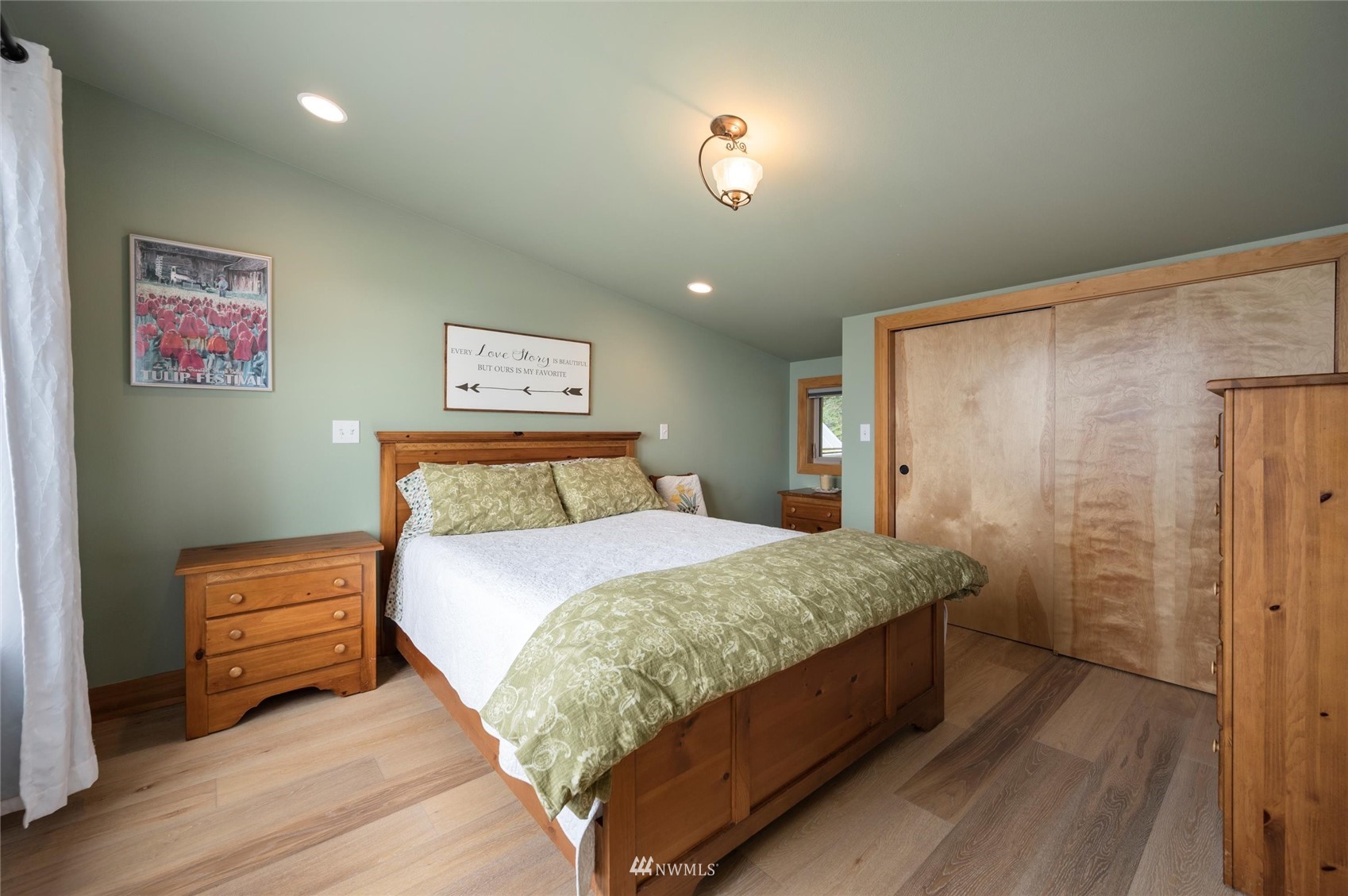 18288 Capet Zalsiluce Road La Conner, WA 98257 - Photo 19 of 40 Gallery Image 19