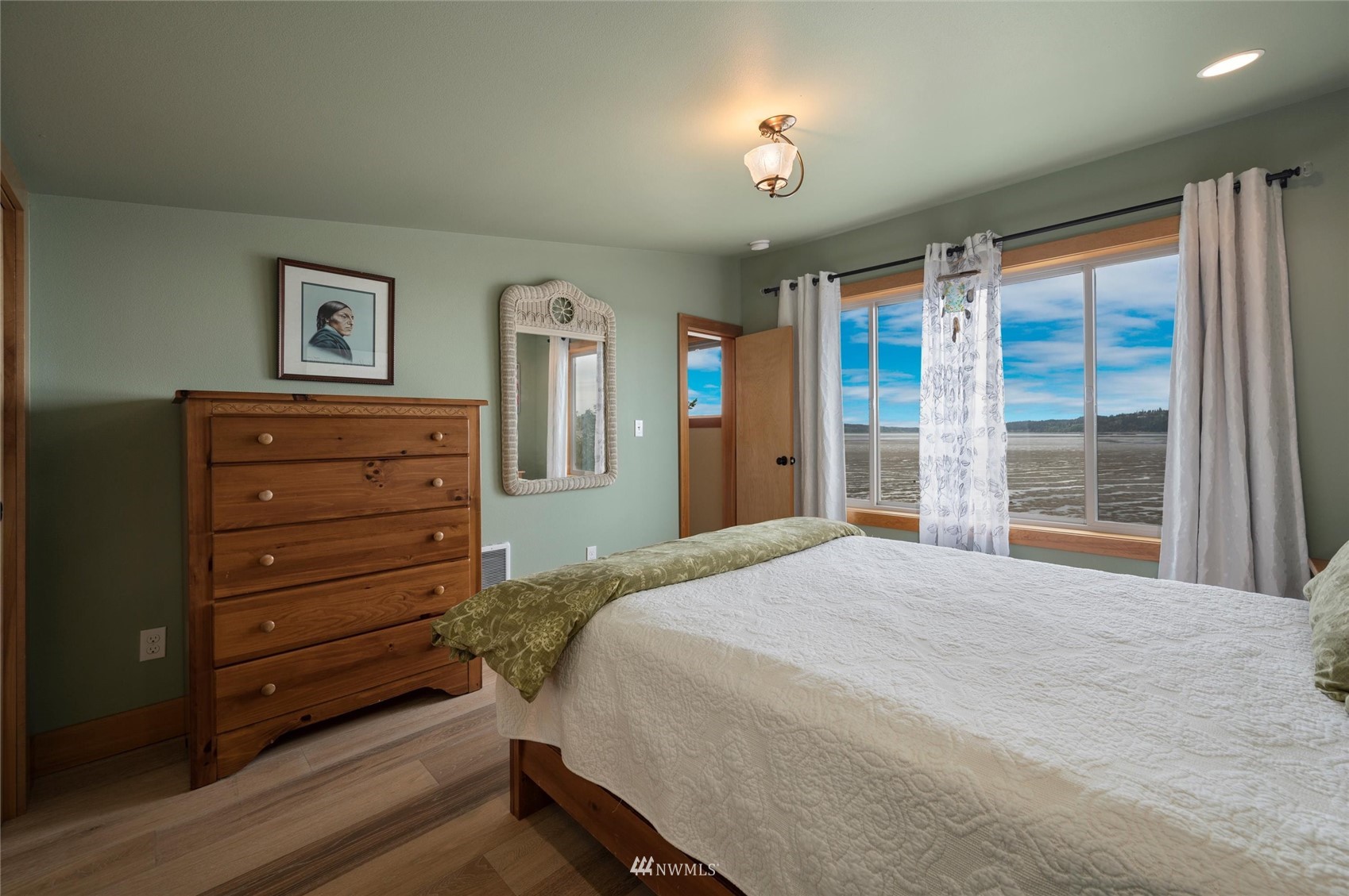 18288 Capet Zalsiluce Road La Conner, WA 98257 - Photo 21 of 40 Gallery Image 21