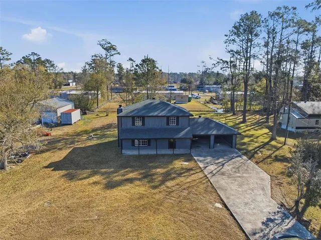 $189,900 | 1528 West Pine Meadows Drive, Lake Charles, LA 70611
