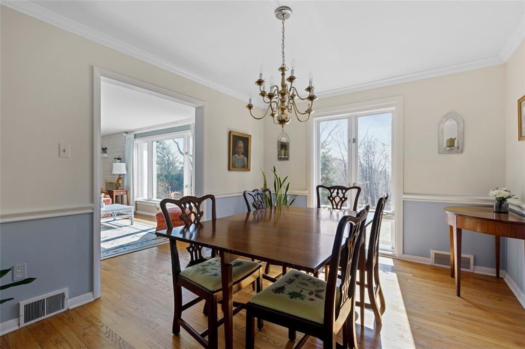 205 Farmington Road Pittsburgh, PA 15215 - Photo 7 of 25 Gallery Image 7