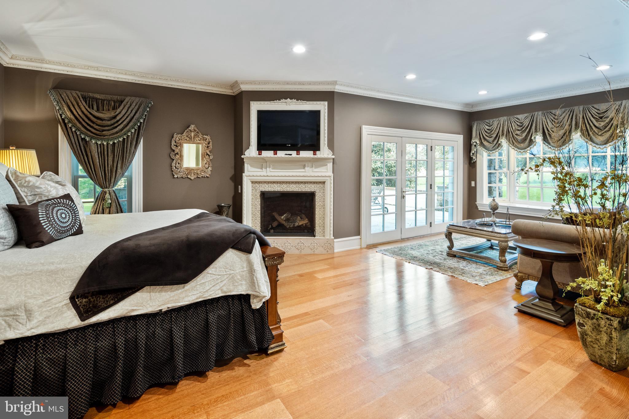 3728 Windy Bush Road New Hope, PA 18938 - Photo 35 of 68 First Floor Main Suite