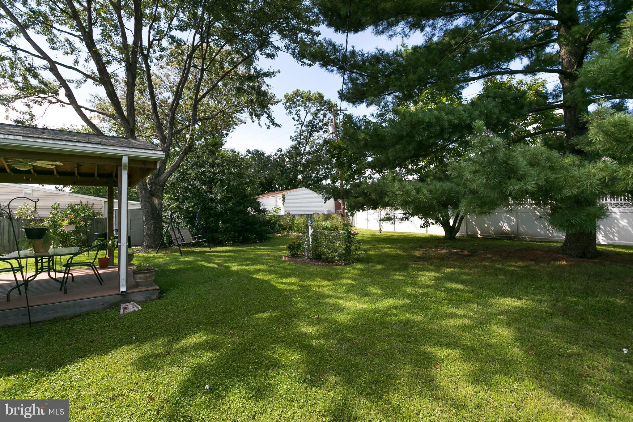 2444 Ellis Road Baltimore, MD 21234 - Photo 27 of 28 Lush green yard