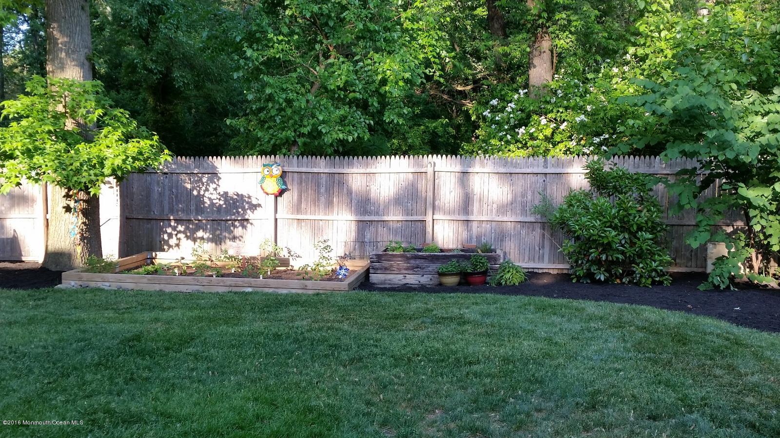 419 Harmony Road Middletown, NJ 07748 - Photo 14 of 16 Rear