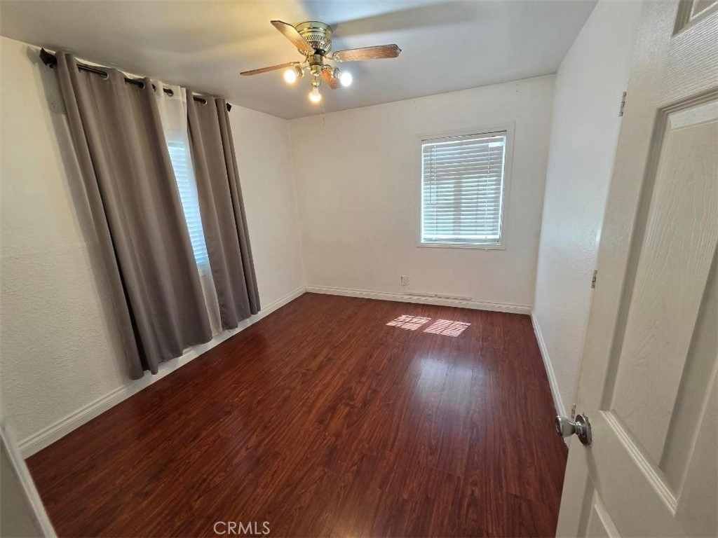1510 East Ave R Palmdale, CA 93550 - Photo 9 of 28 Gallery Image 9