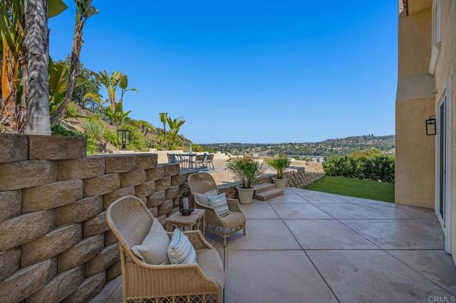 $2,300,000 | 7600 La Coruna Place, Carlsbad, CA 92009