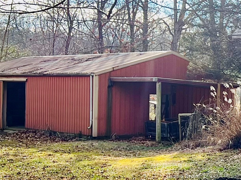 3272 Edwardsville Galena Road Georgetown, IN 47122 - Photo 21 of 25 Shed with concrete floor