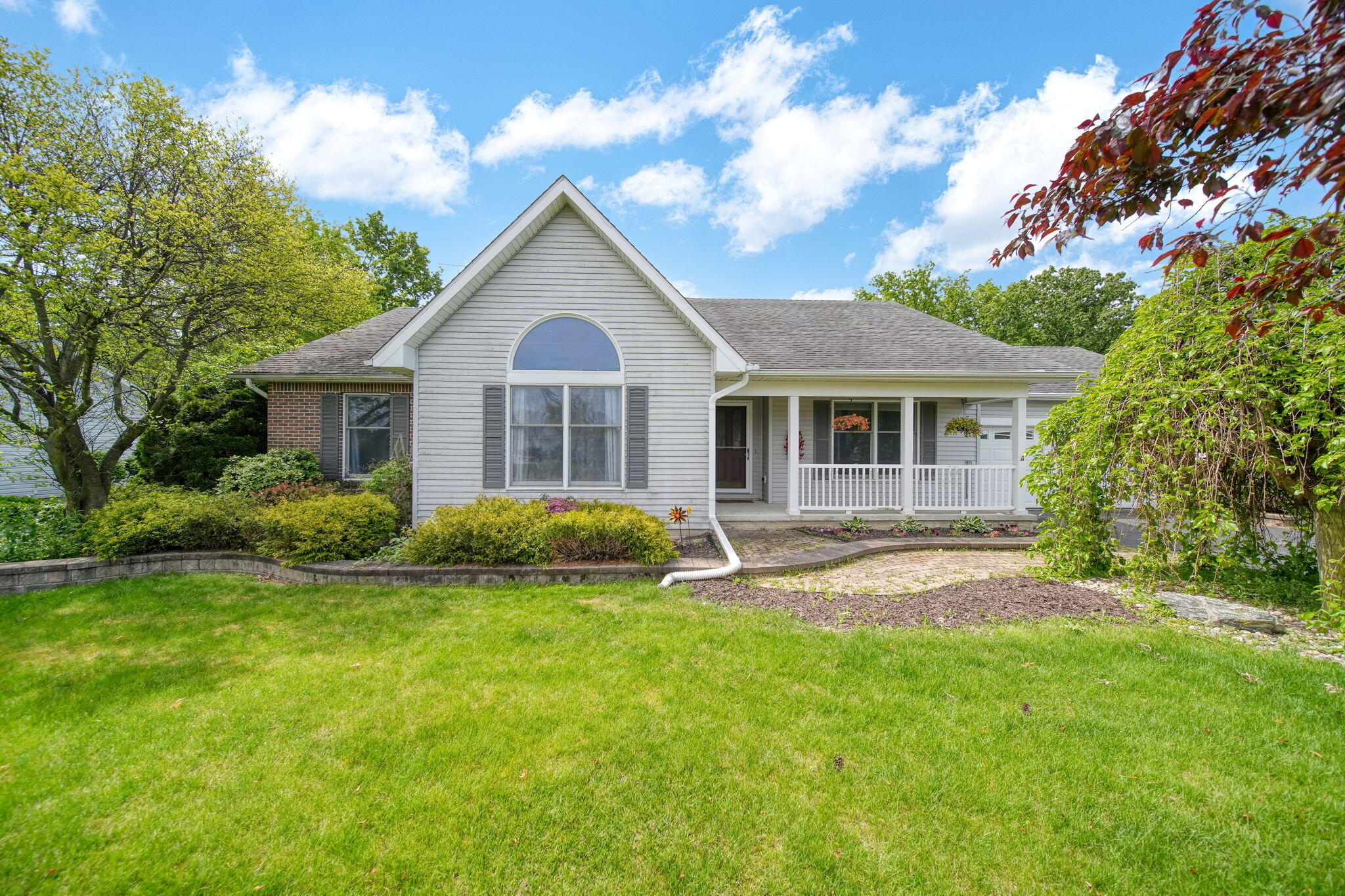3395 Hartley Drive Adrian, MI 49221 - Photo 1 of 36 FRONT