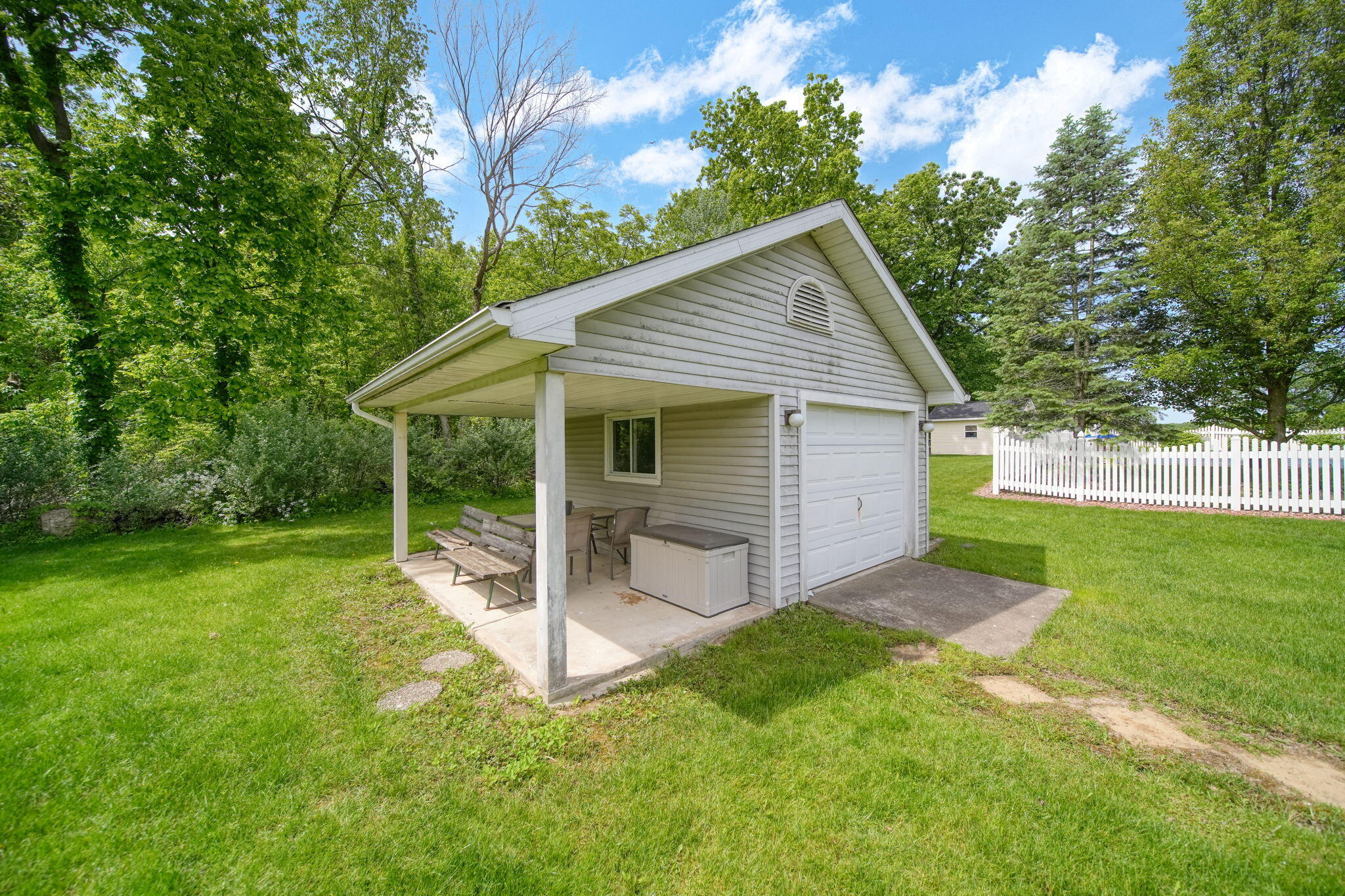 3395 Hartley Drive Adrian, MI 49221 - Photo 35 of 36 46-web-or-mls-DSC09114_HDR