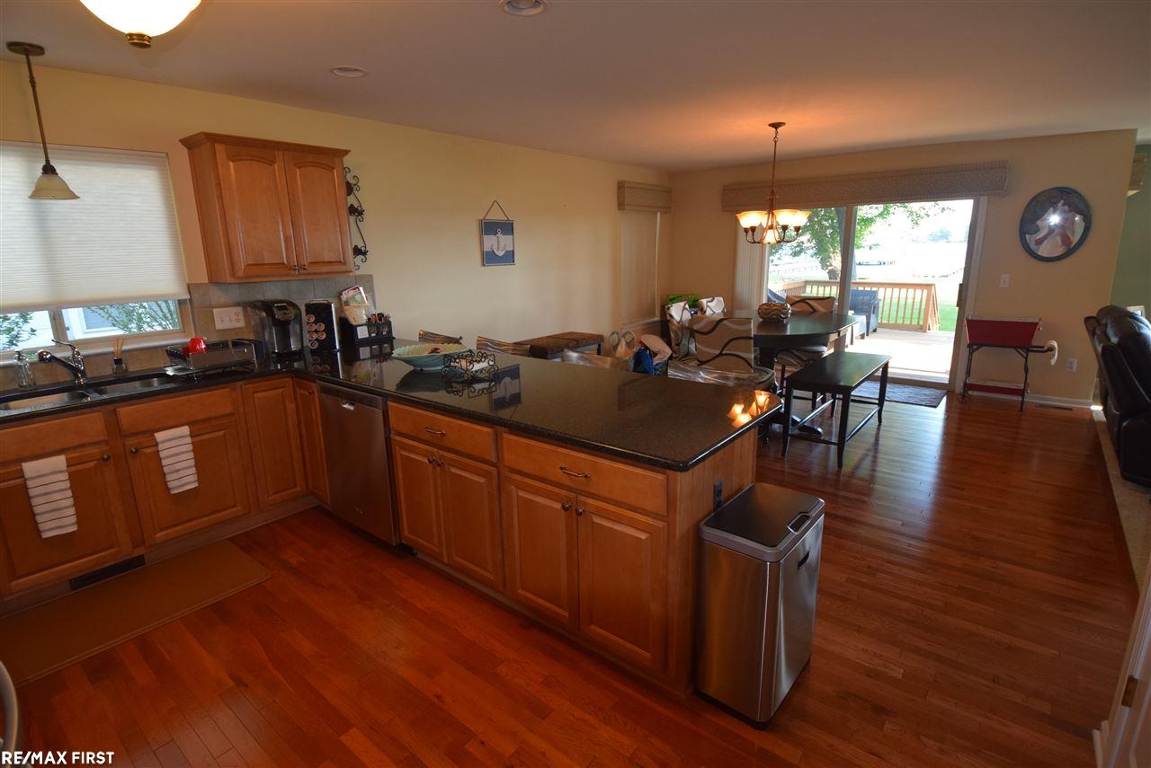 4663 Pointe Tremble Road Algonac, MI 48001 - Photo 25 of 46 31322748-24.JPG