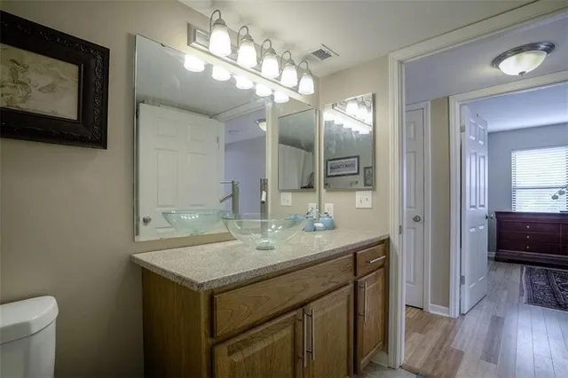 $199,900 | 935 Washington Street, Unit 104, Kansas City, MO 64105