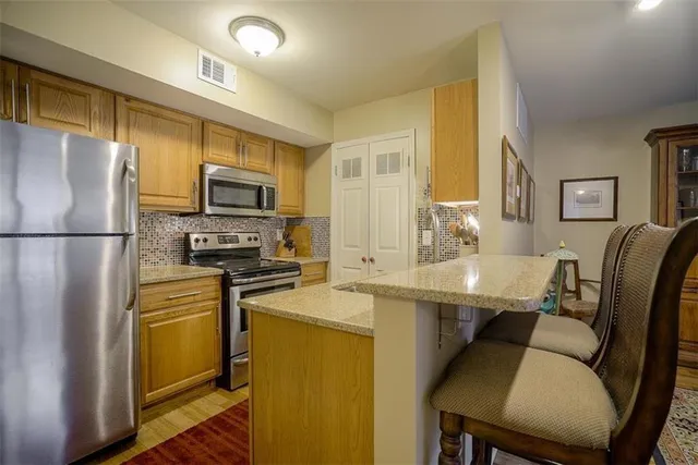 $199,900 | 935 Washington Street, Unit 104, Kansas City, MO 64105