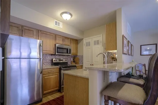 $199,900 | 935 Washington Street, Unit 104, Kansas City, MO 64105