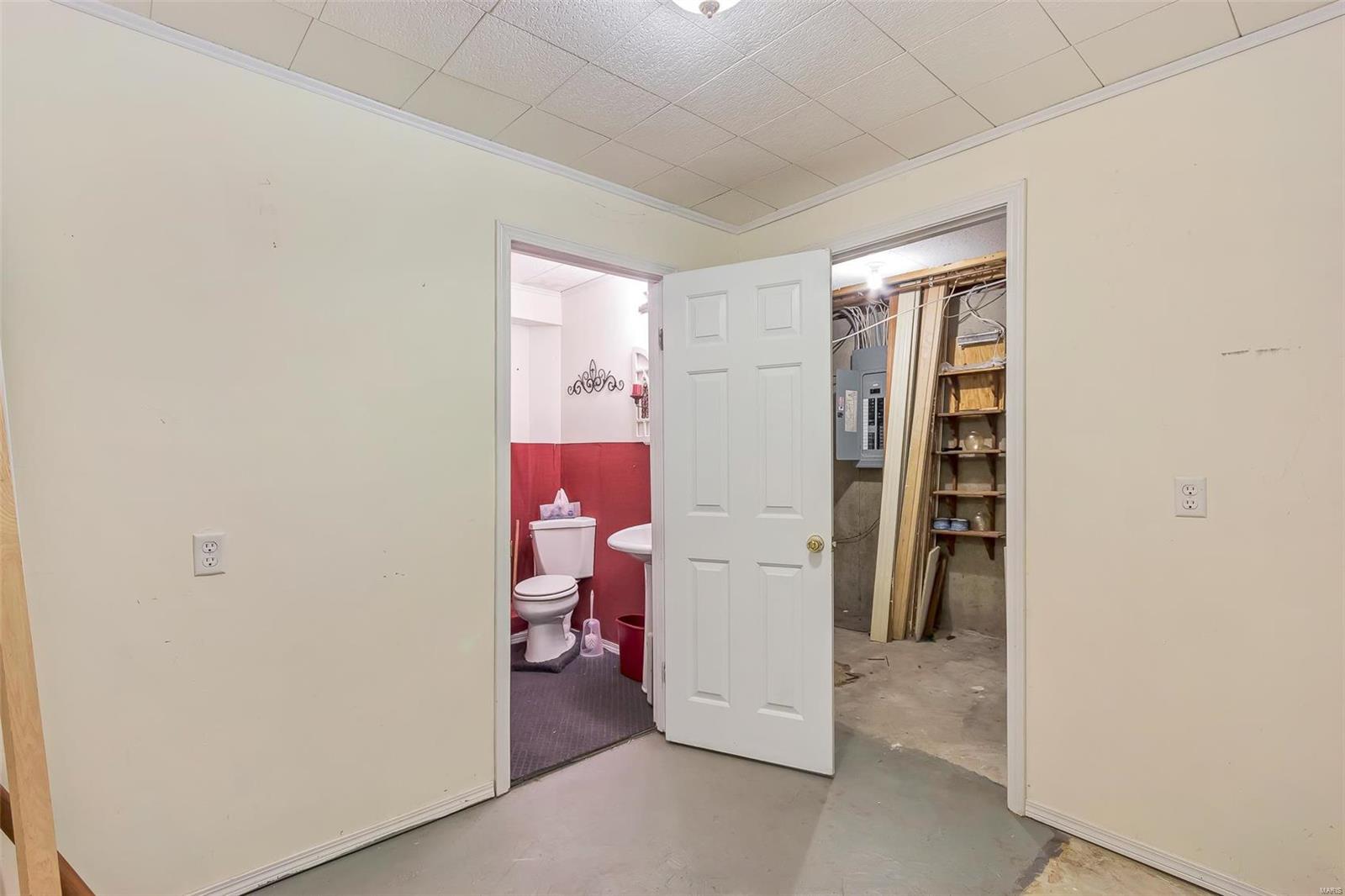 6677 Happy Drive Cedar Hill, MO 63016 - Photo 27 of 36