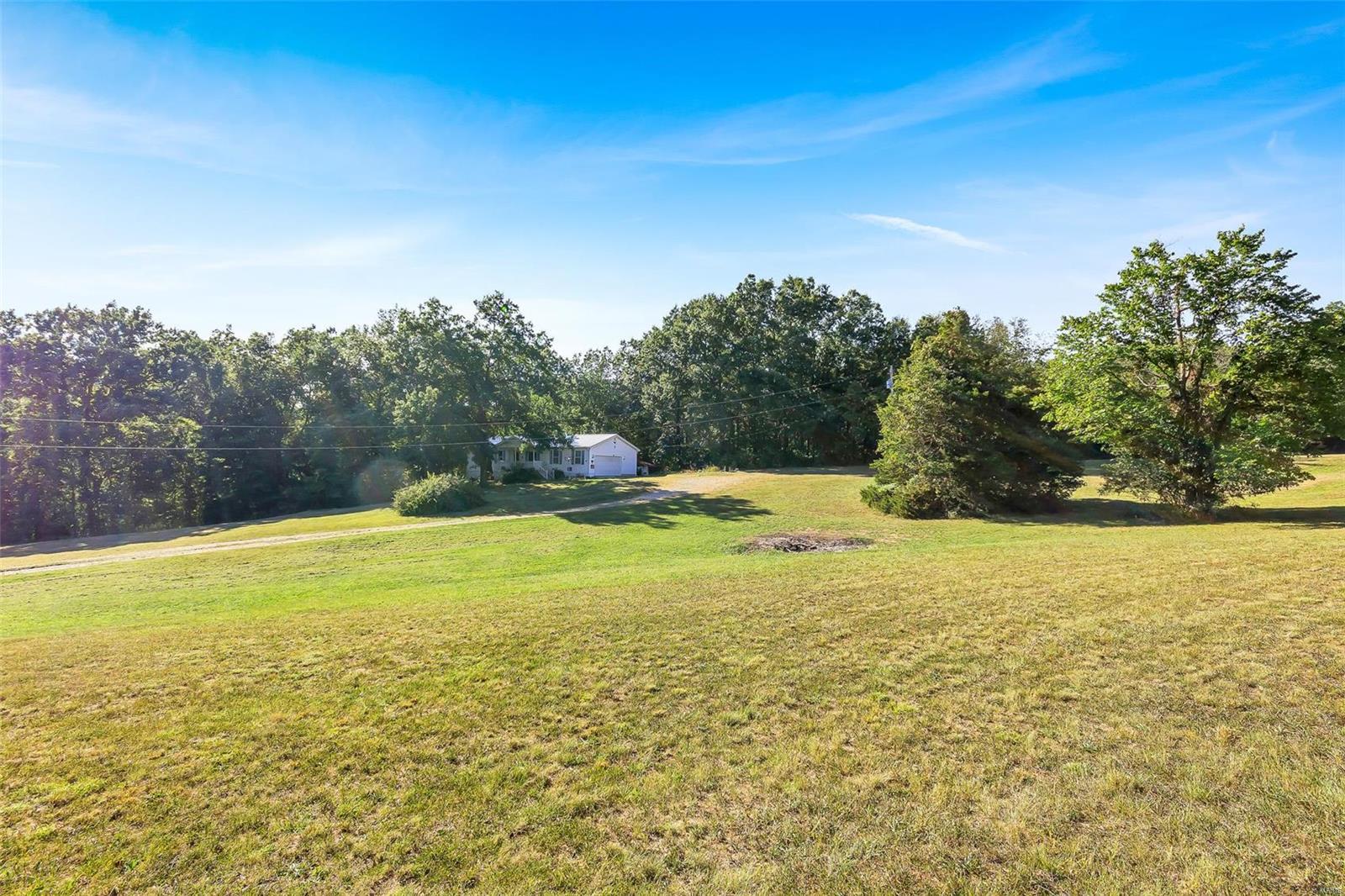 6677 Happy Drive Cedar Hill, MO 63016 - Photo 5 of 36