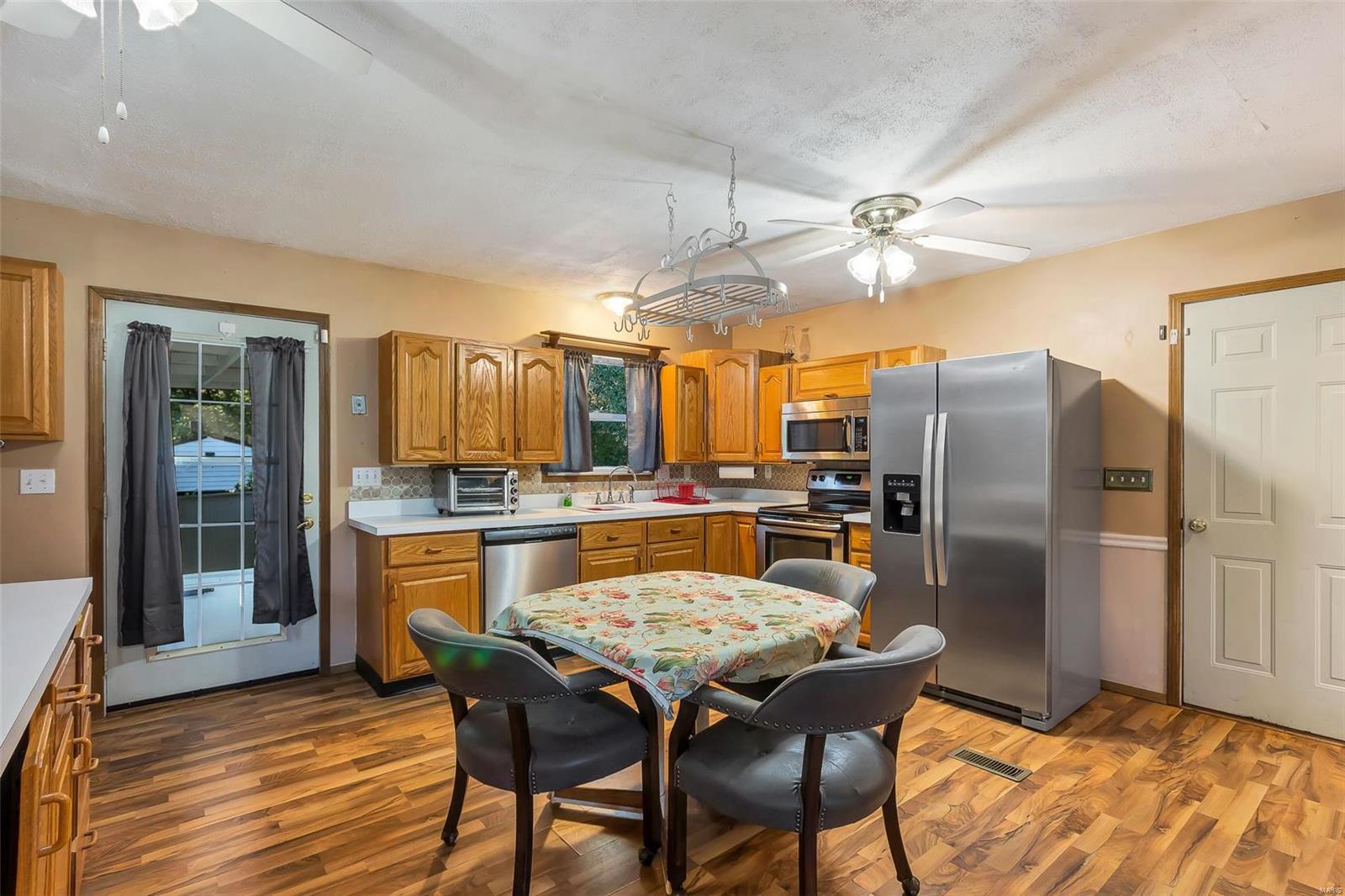 6677 Happy Drive Cedar Hill, MO 63016 - Photo 8 of 36