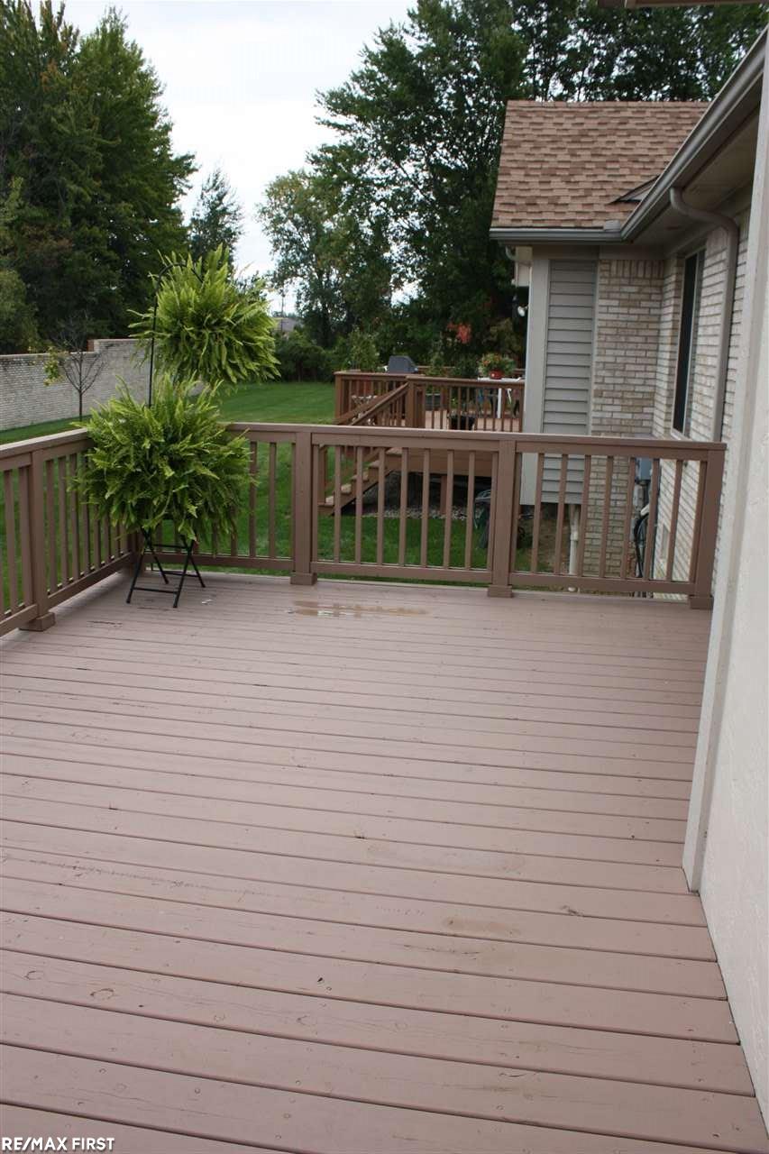 30129 Raintree Circle New Baltimore, MI 48047 - Photo 24 of 24 31304356-23.JPG