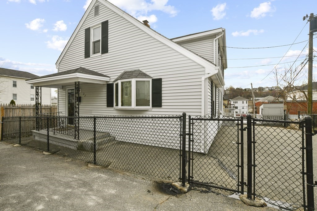 22 Wilson Street Worcester, MA 01604 - Photo 1 of 30 Gallery Image 1
