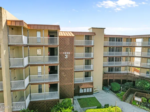 $264,900 | 1866 New River Inlet Road, Unit 3401C, North Topsail Beach, NC 28460