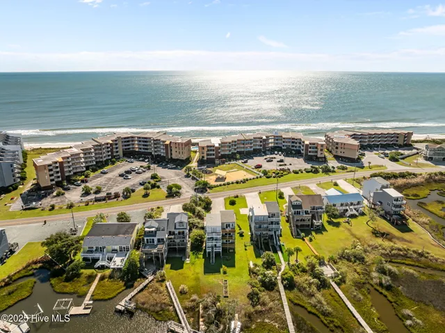 $269,900 | 1866 New River Inlet Road, Unit 3401C, North Topsail Beach, NC 28460