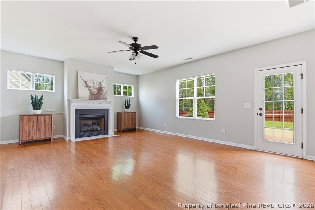 30 Salisbury Lane Spring Lake, NC 28390 - Photo 9 of 42 Living Room