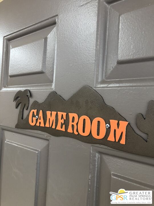 69525 Dillon Road, Unit 73 Desert Hot Springs, CA 92241 - Photo 27 of 48 a close up of a street sign