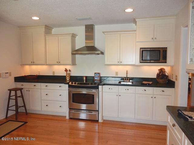 1548 Beluthahatchee Road St. Johns, FL 32259 - Photo 11 of 41 KITCHEN