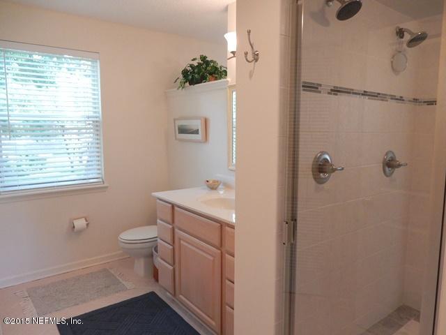 1548 Beluthahatchee Road St. Johns, FL 32259 - Photo 20 of 41 MASTER BATH