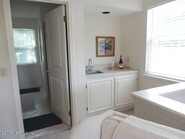 1548 Beluthahatchee Road St. Johns, FL 32259 - Photo 21 of 41 MASTER BATH
