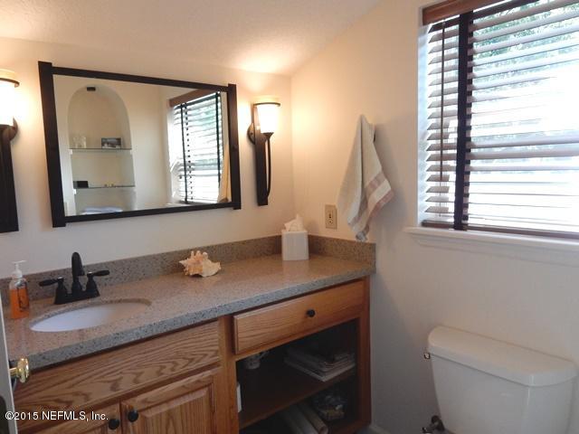 1548 Beluthahatchee Road St. Johns, FL 32259 - Photo 23 of 41 BATHROOM