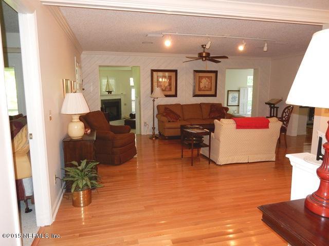 1548 Beluthahatchee Road St. Johns, FL 32259 - Photo 9 of 41 LIVING ROOM