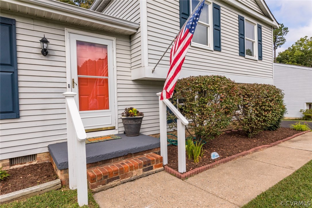 4902 Darrowby Road Glen Allen, VA 23060 - Photo 4 of 44 Gallery Image 4