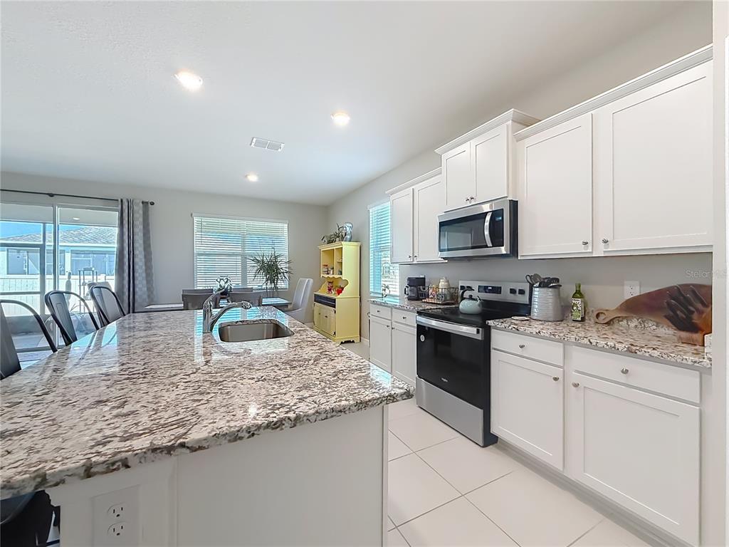 9357 60th Court Road Ocala, FL 34476 - Photo 5 of 31